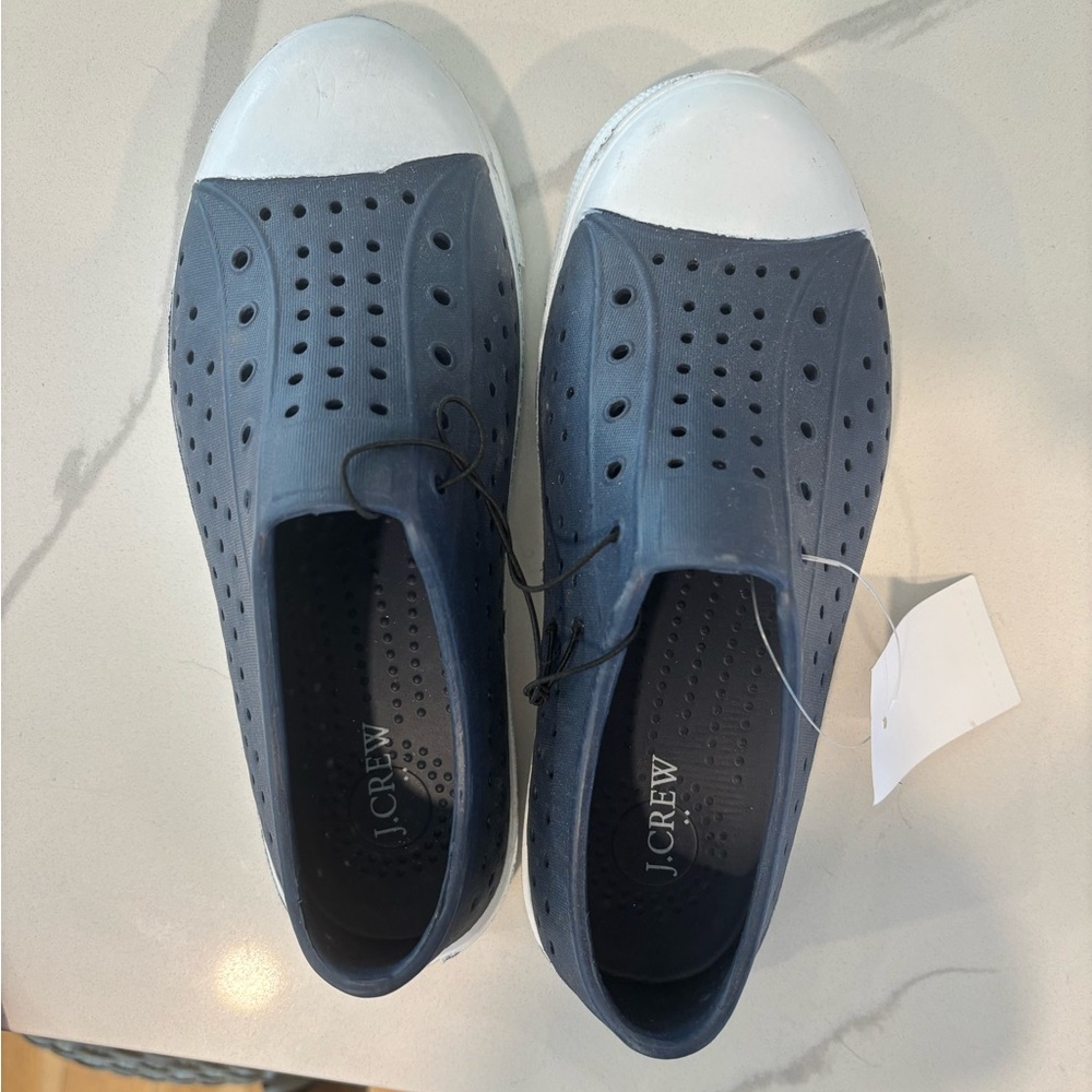 JCREW Crewcuts navy kids shoes